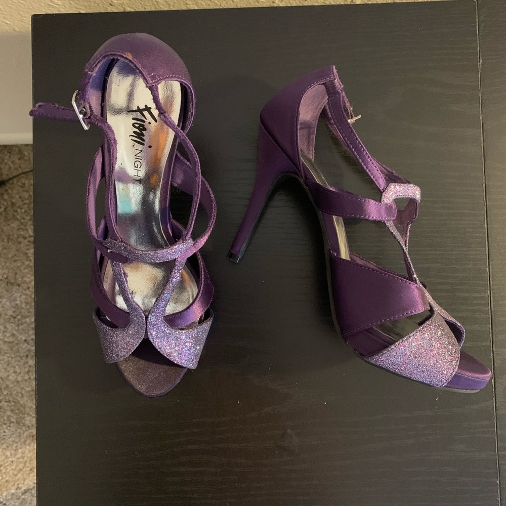 Purple Heels - Picture 3 of 4